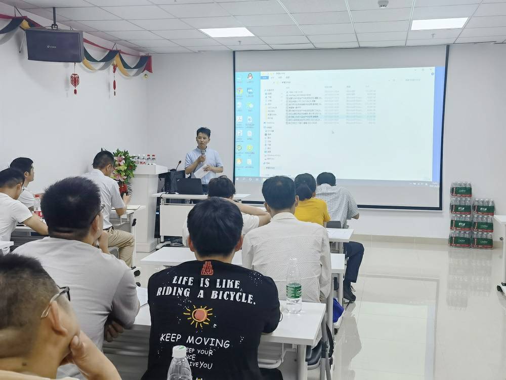 华体平台-华体(中国)药业技术交流会 (3) - 副本.jpg